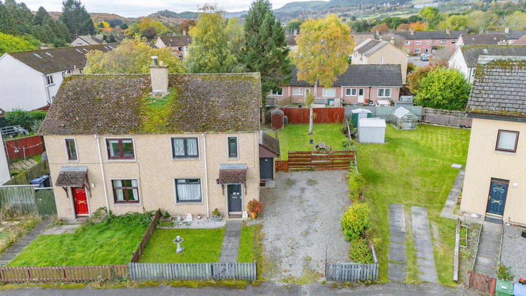 Property photo 1 of 39
