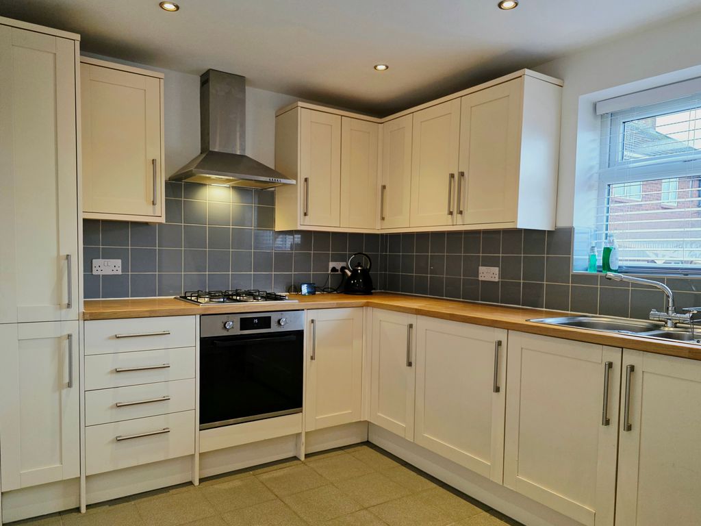 Property photo 3 of 29