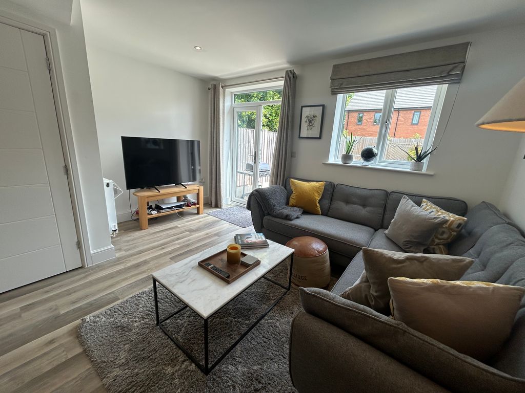 Property photo 3 of 13 Image