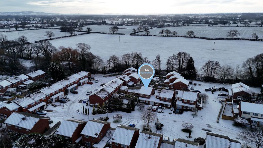 Property photo 2 of 19 Sandbach Template.00_00_14_27.Still139.Jpg