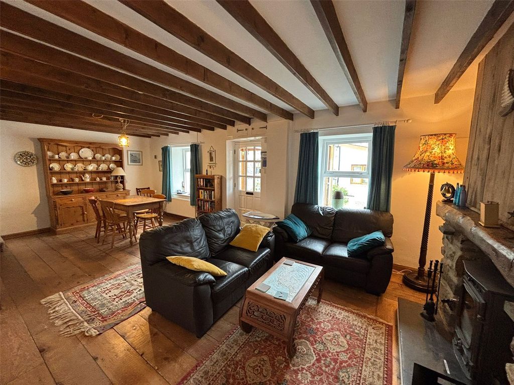 Property photo 2 of 32 Picture No. 66