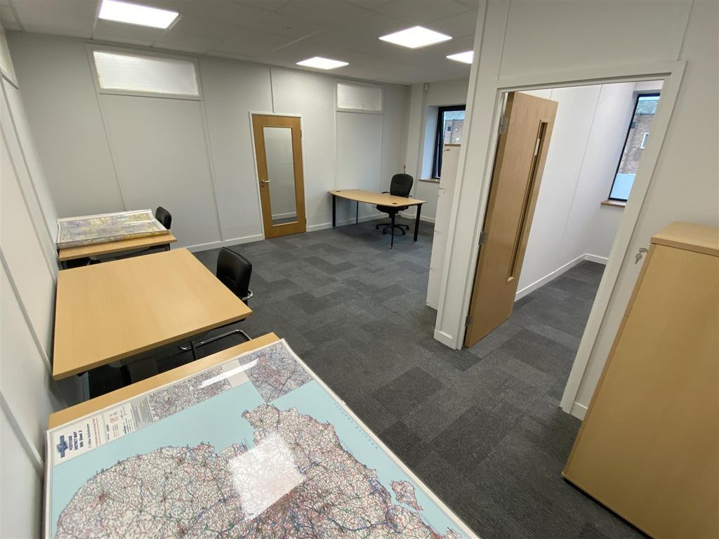 Property photo 3 of 6 Img_5911.Jpg