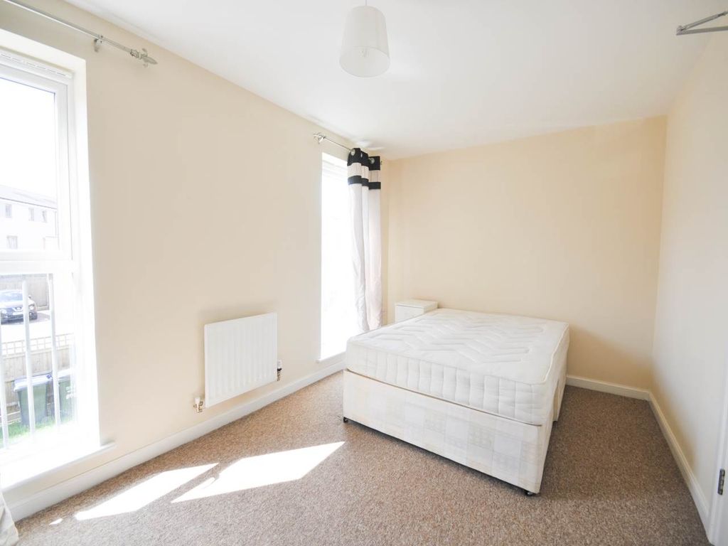 Property photo 2 of 3 Room 2