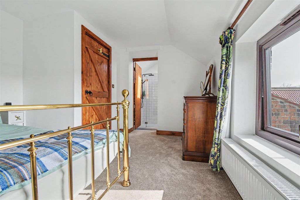 Additional image 29 of 5 bed detached house for saleNew Road, Worlaby, Brigg DN20