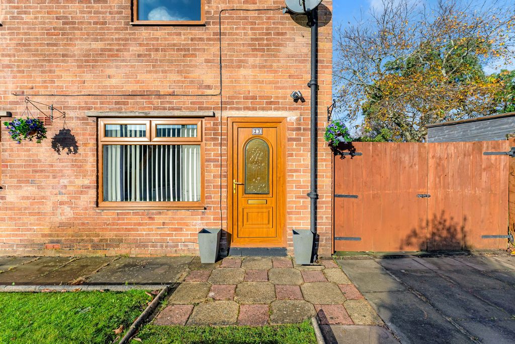 Property photo 2 of 26 Photograph 2