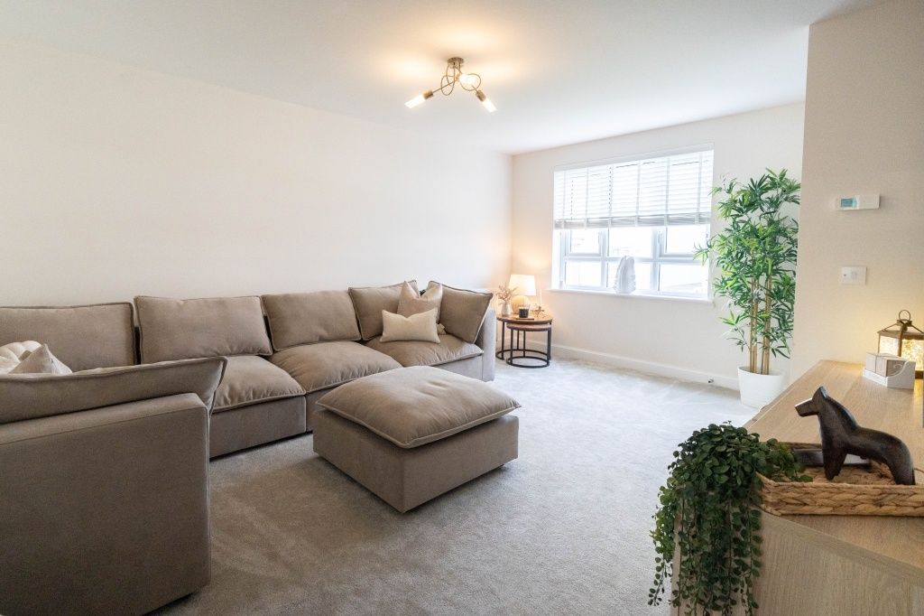 Property photo 2 of 23 Gallery