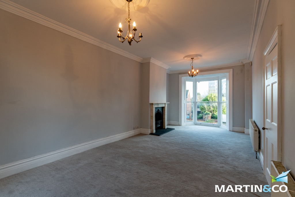 Property photo 3 of 20 Picture4