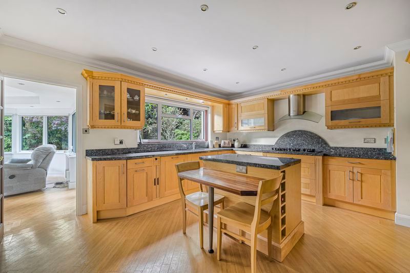 Property photo 2 of 36 Photo 14