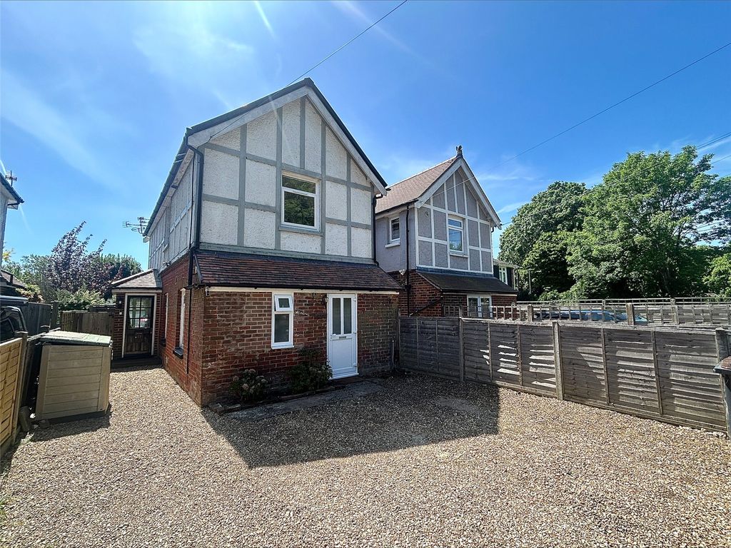 Property photo 1 of 20 Picture No. 23