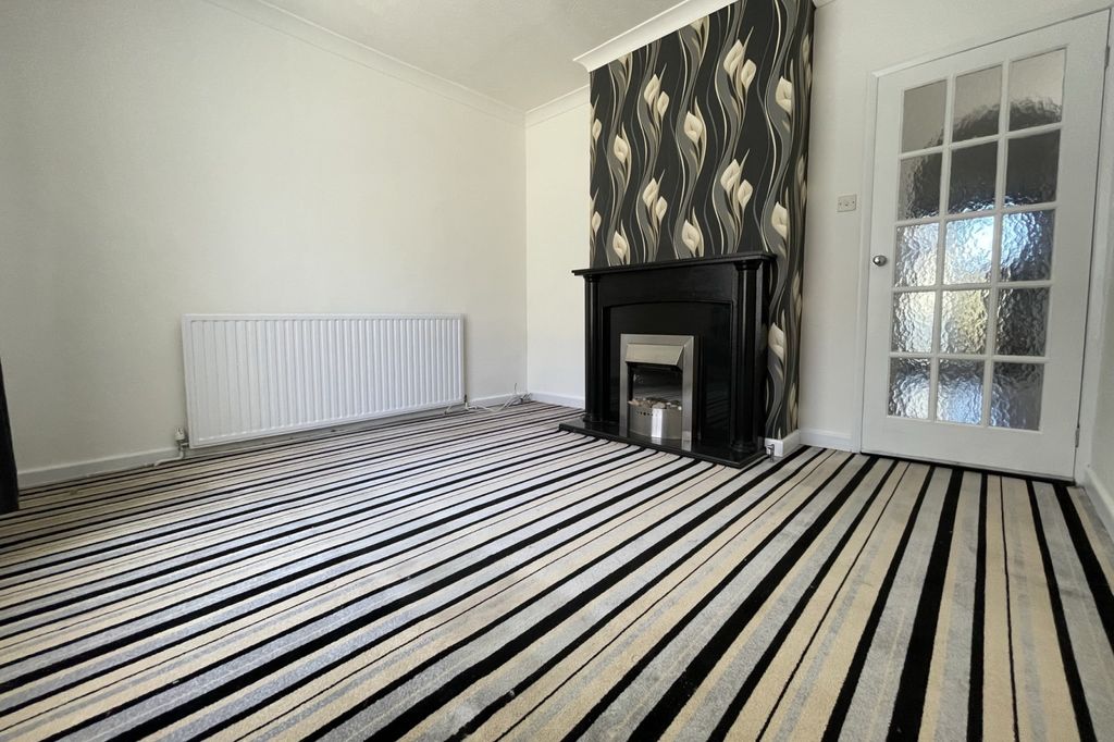 Property photo 2 of 10 Gallery