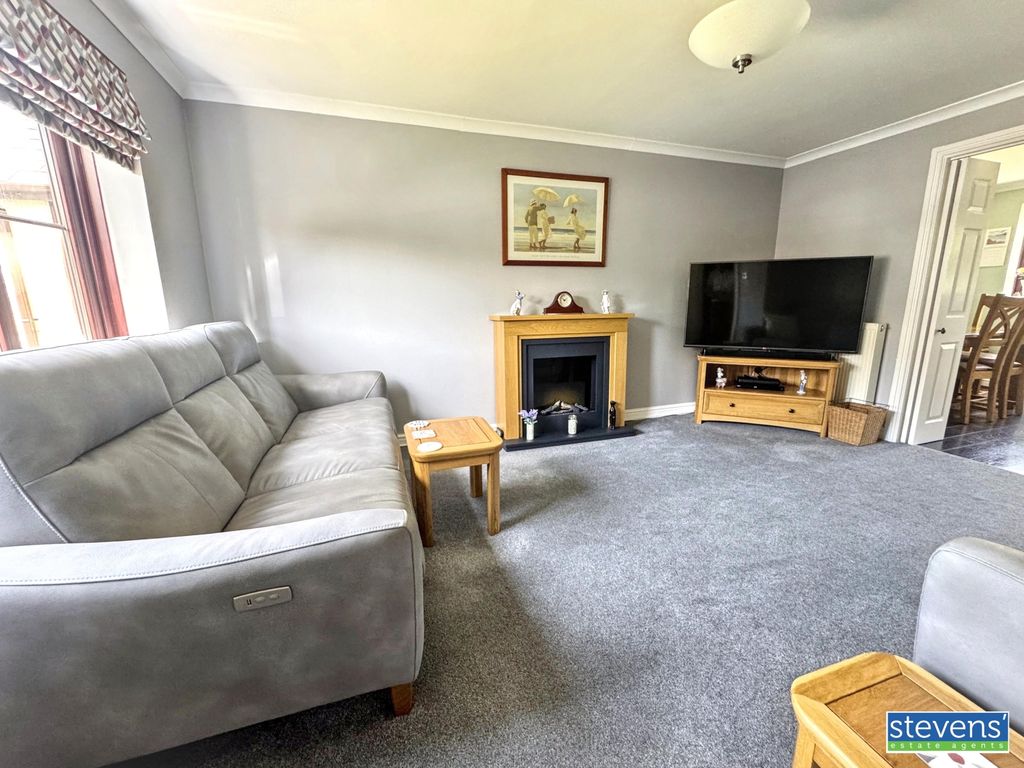 Property photo 2 of 19 Img_1527