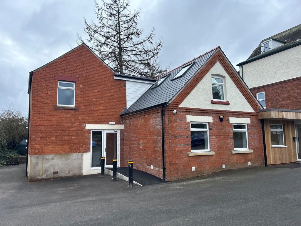 Property photo 1 of 5 Photo 6