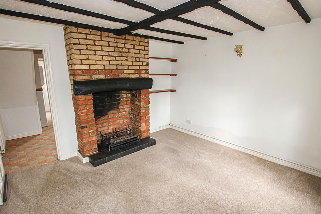 Property photo 2 of 12 Img_2108.Jpg