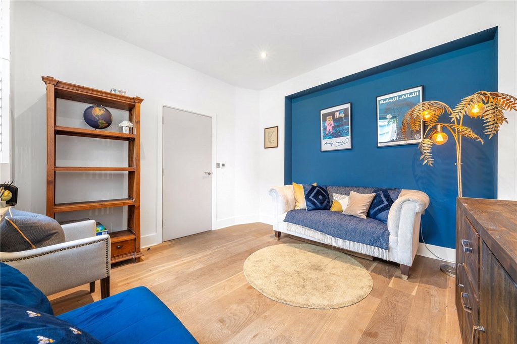 Property photo 2 of 17 Reception Room