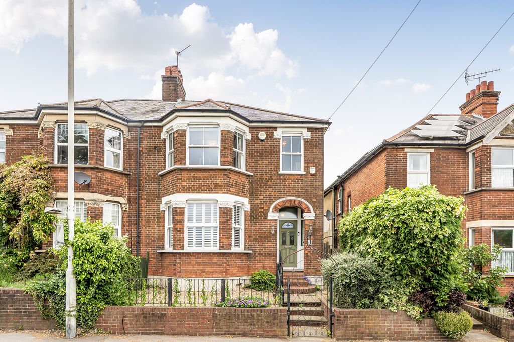 Property photo 1 of 30 1451927-1-6A01A5B...