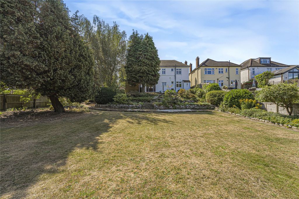 Property photo 3 of 17 Picture No. 23