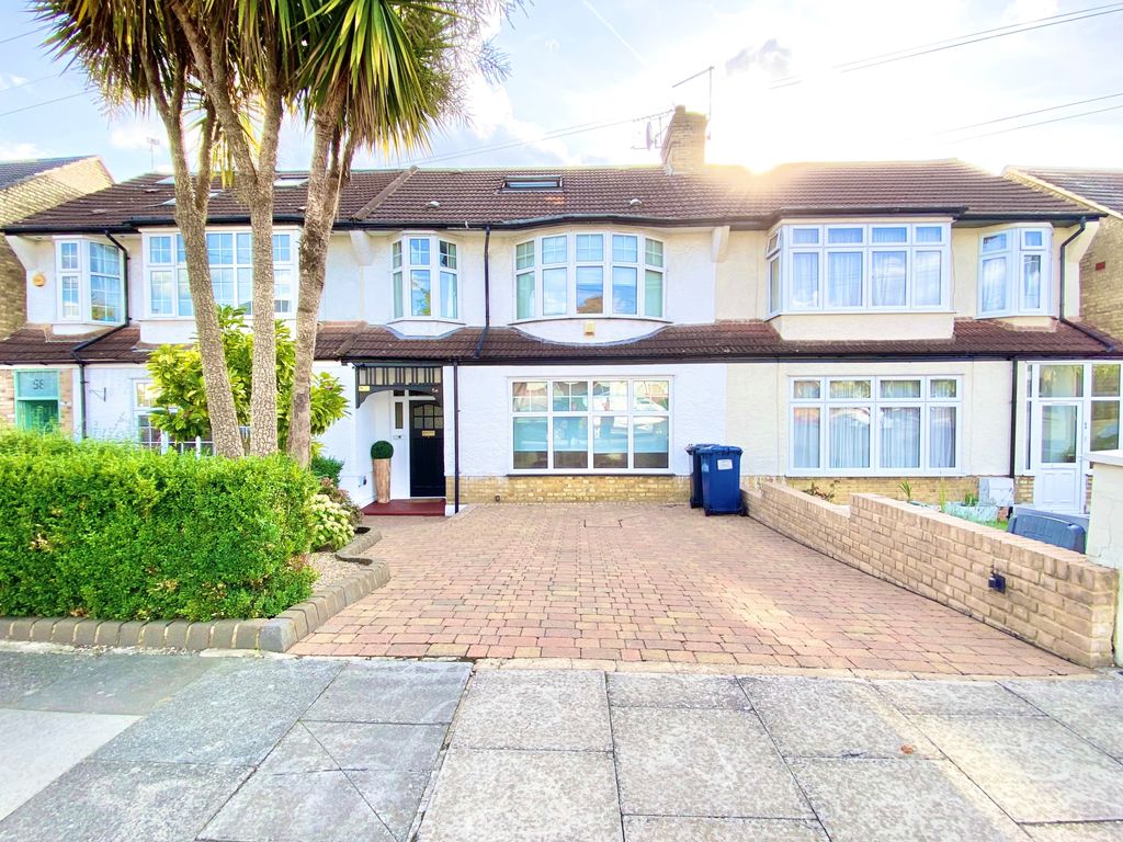 Property photo 1 of 31