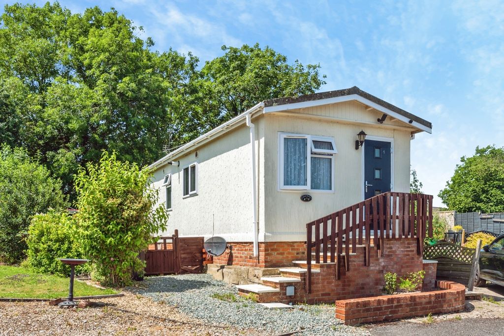 Property photo 2 of 12 Pbox-Img.Jpg