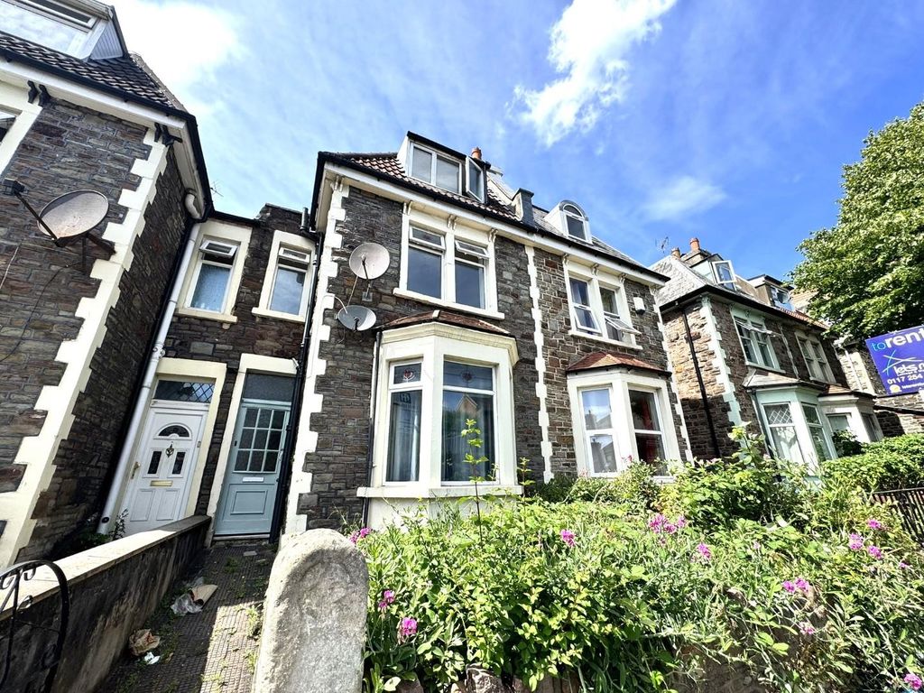 Property photo 1 of 13 Front.Jpeg