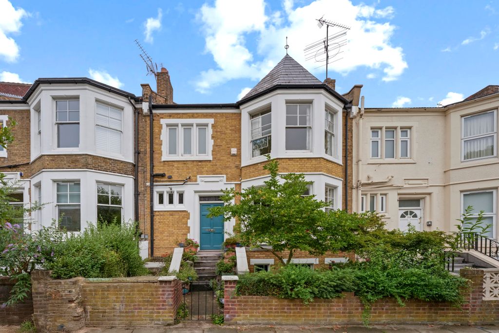 Property photo 1 of 41