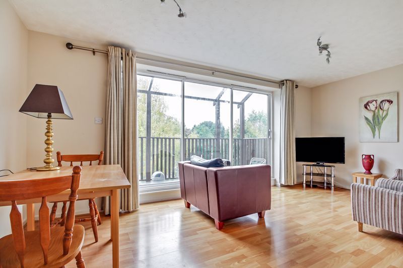 Property photo 3 of 13 Photo 5