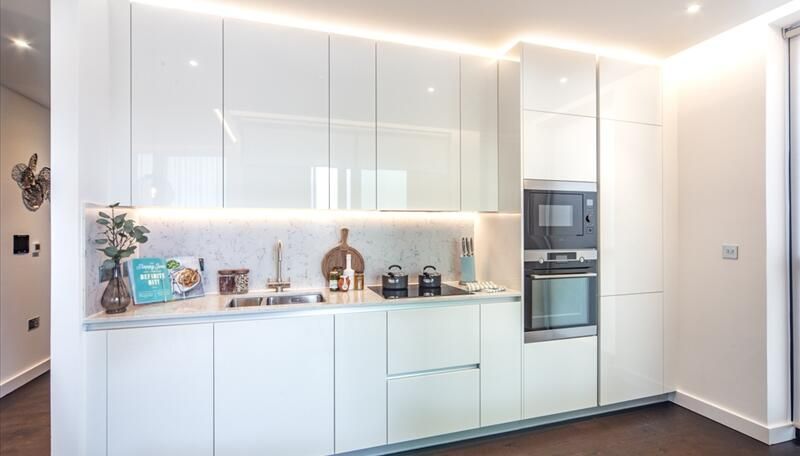 Property photo 1 of 11 Kitchen