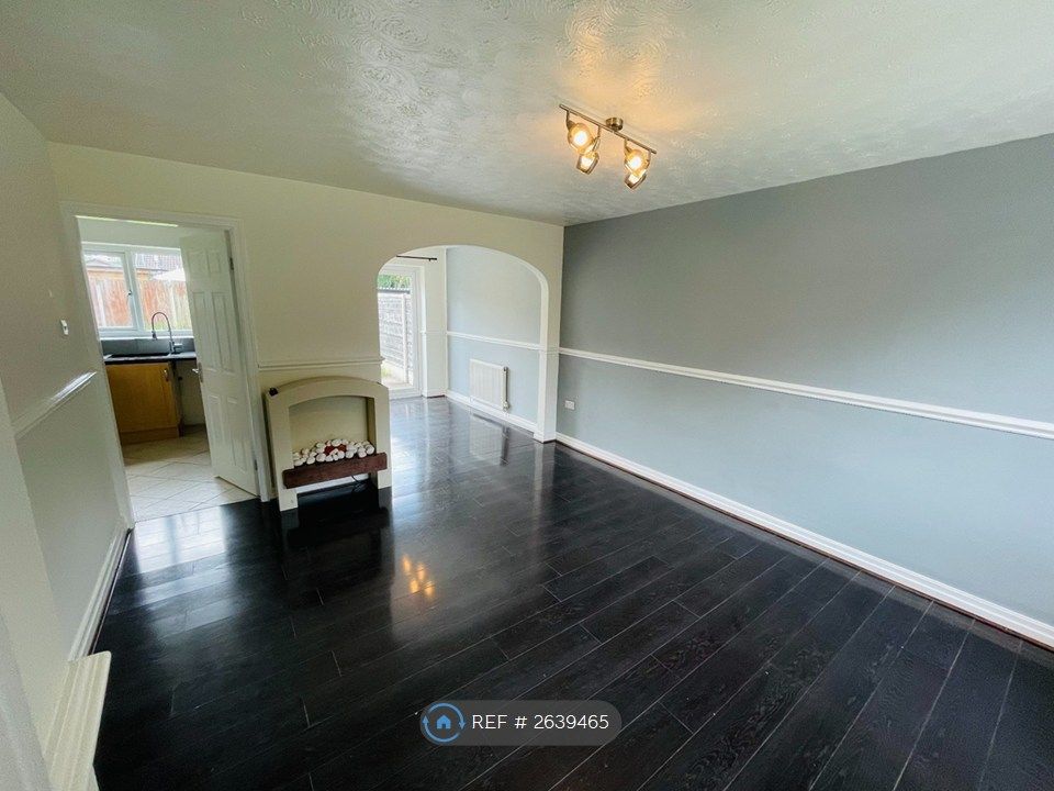 Property photo 3 of 15