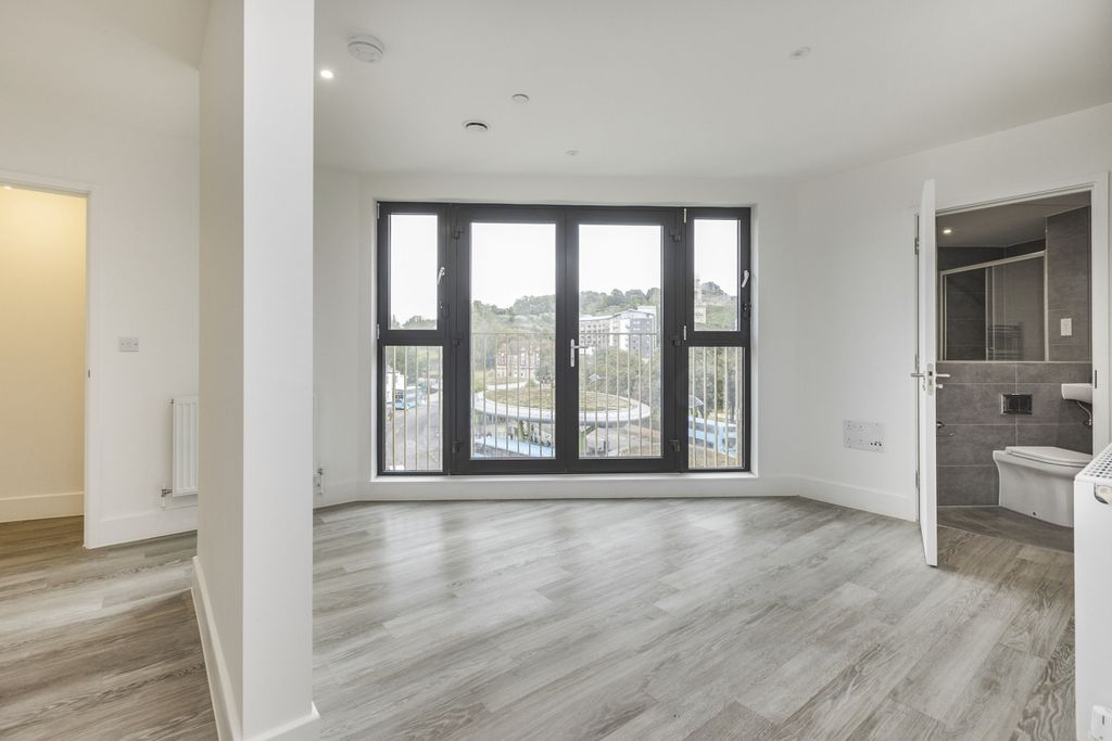 Property photo 1 of 7 Studioflat