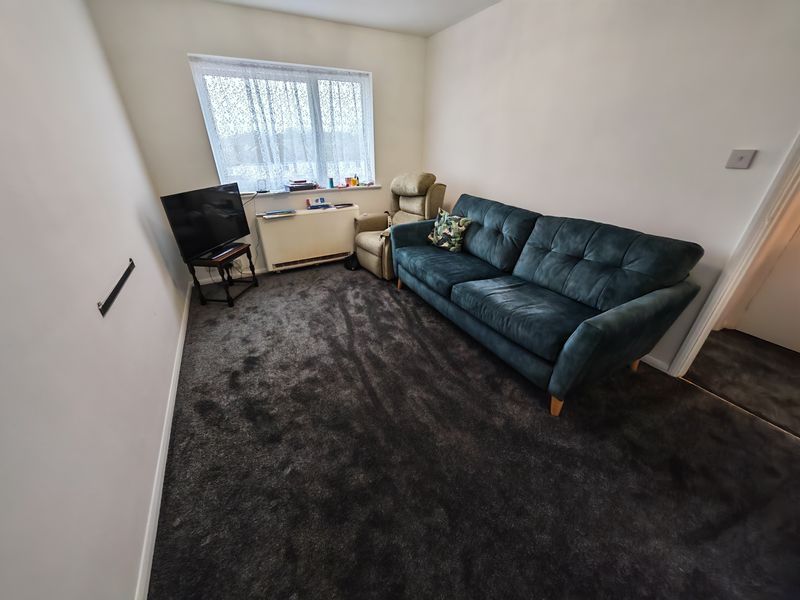 Property photo 3 of 7 Photo 3