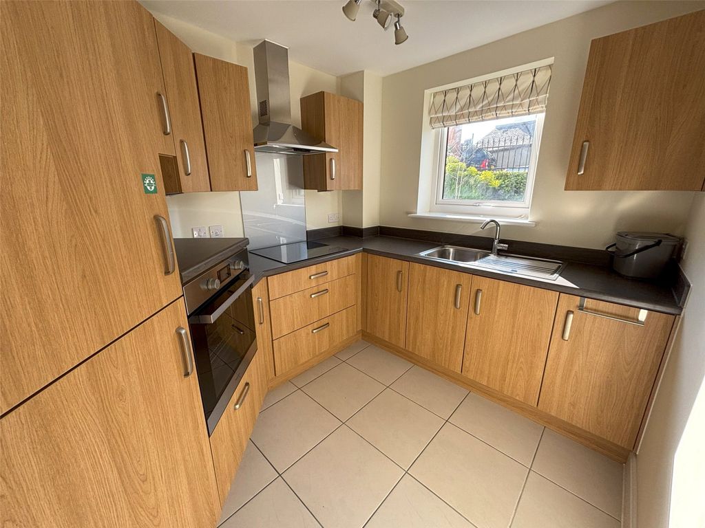 Property photo 2 of 8 Picture No. 04