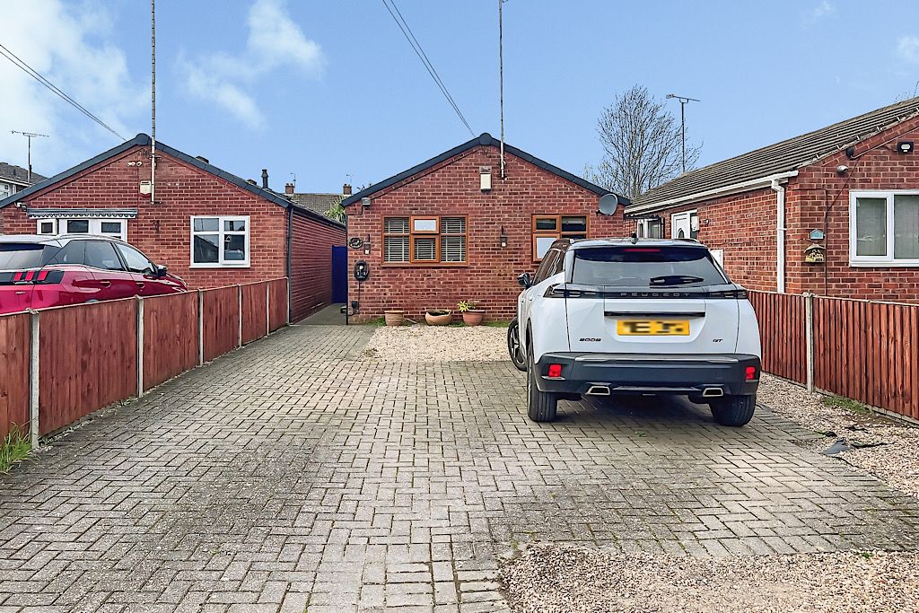 Property photo 2 of 32 Img_7217