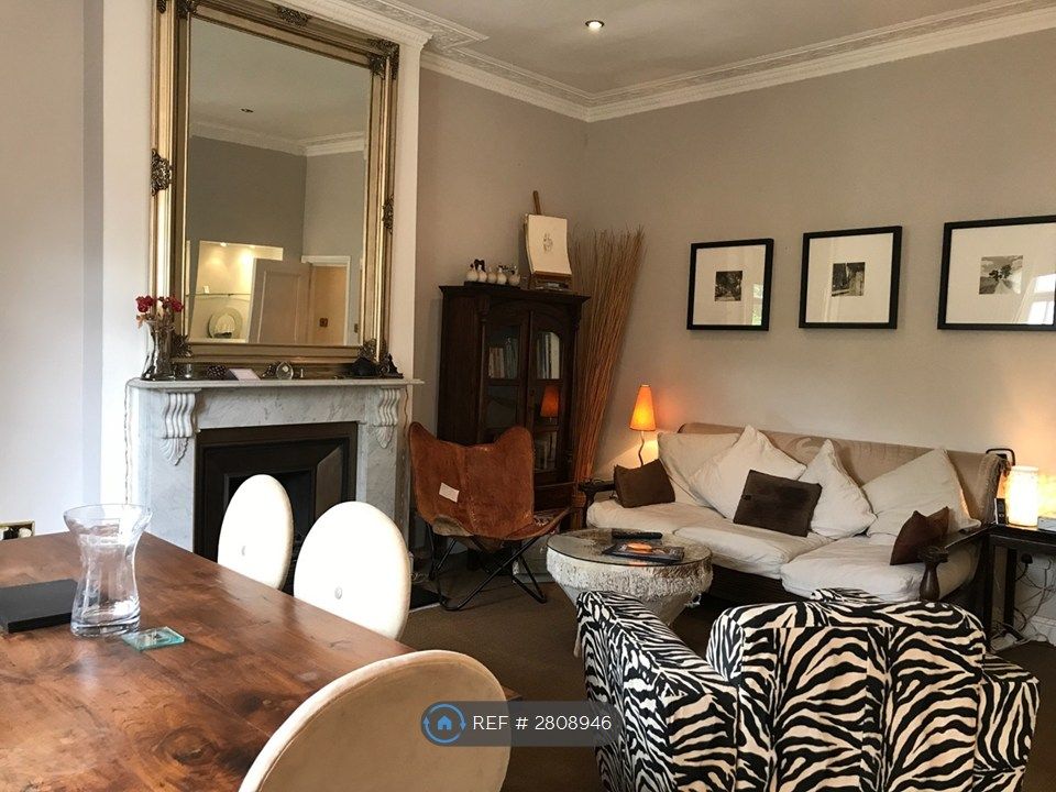 Property photo 2 of 15 Reception/Dining Room