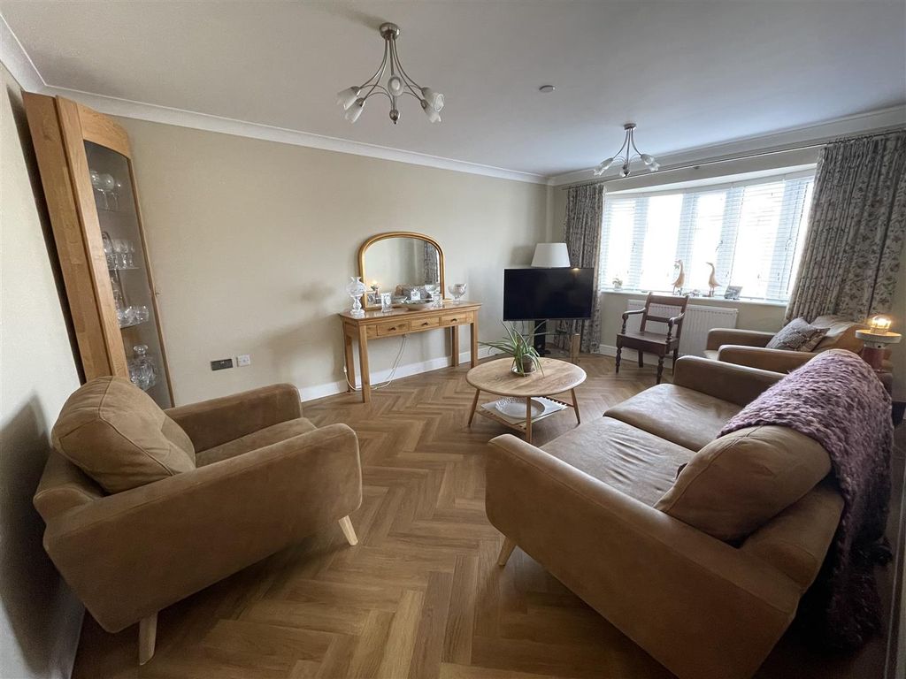 Property photo 3 of 35 Img_6374.Jpeg