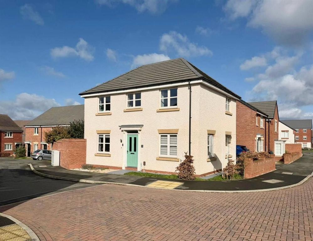 Property photo 1 of 19 Whatsapp Image 2026-03-11 At 11.35.18.Jpeg