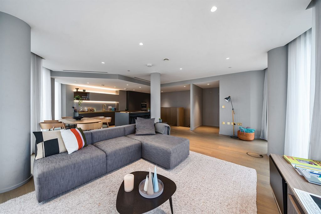 Property photo 1 of 21 (Main)