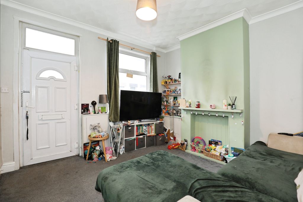 Property photo 2 of 15