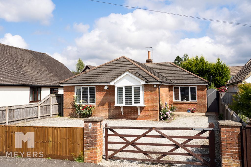 Property photo 1 of 20