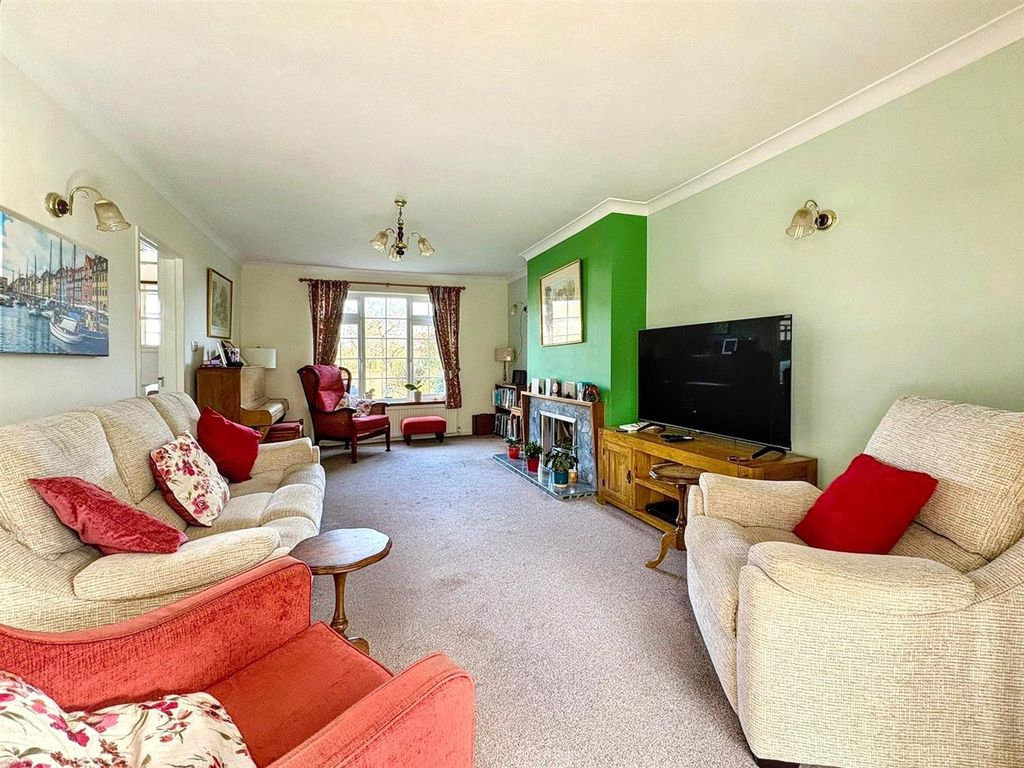 Property photo 2 of 28 Img-20260303-Wa0023.Jpg