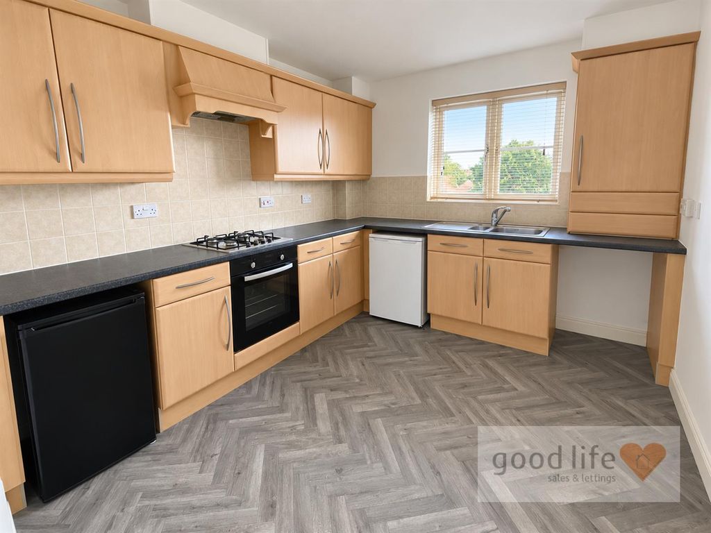 Property photo 3 of 9 20261008_210020888_Ios41A Aylesford.Jpg