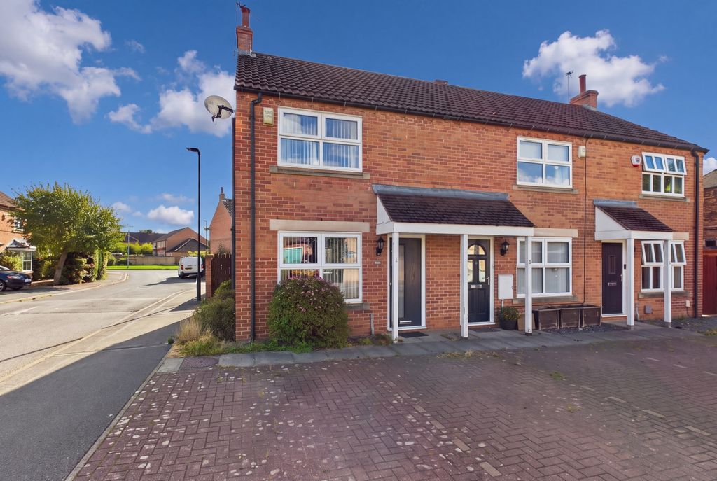 Property photo 1 of 13 Cam02279G0-Pr0193-Still019-001