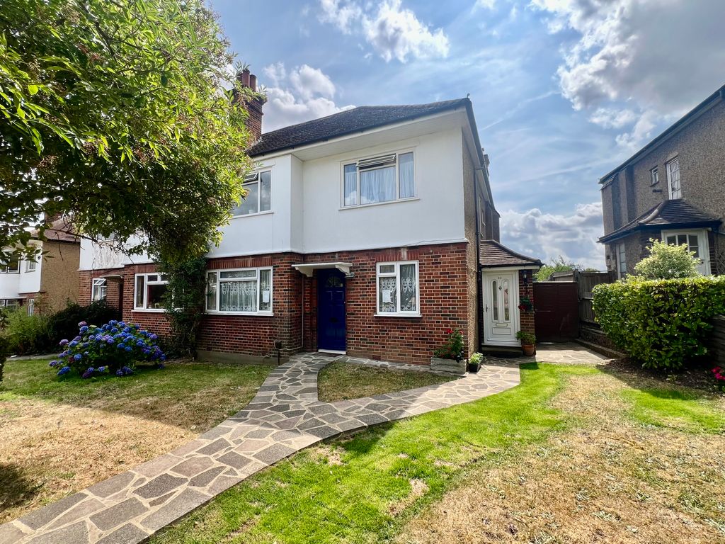 Property photo 1 of 8 Img_7659
