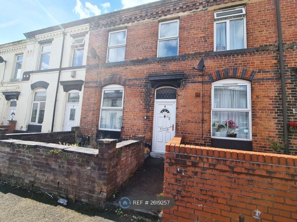 Property photo 2 of 8
