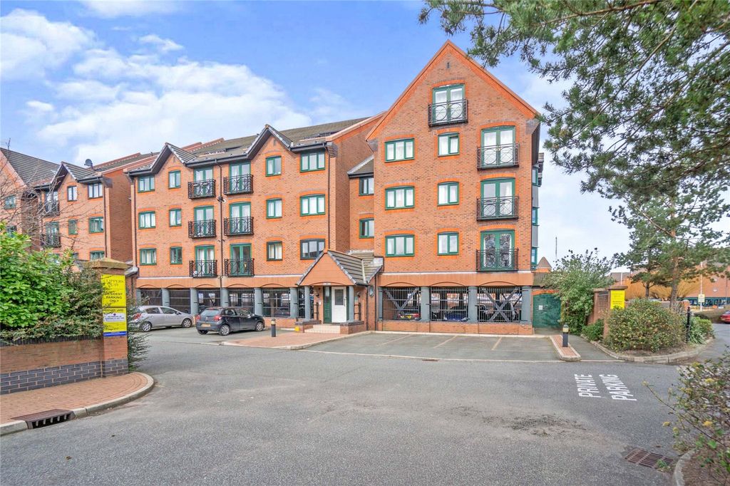 Property photo 1 of 15 Photography