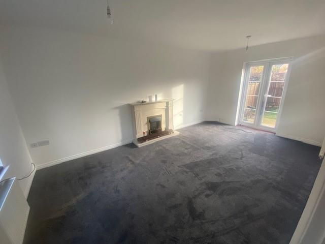 Property photo 2 of 11 97 Hutton Row Lounge.Jpg