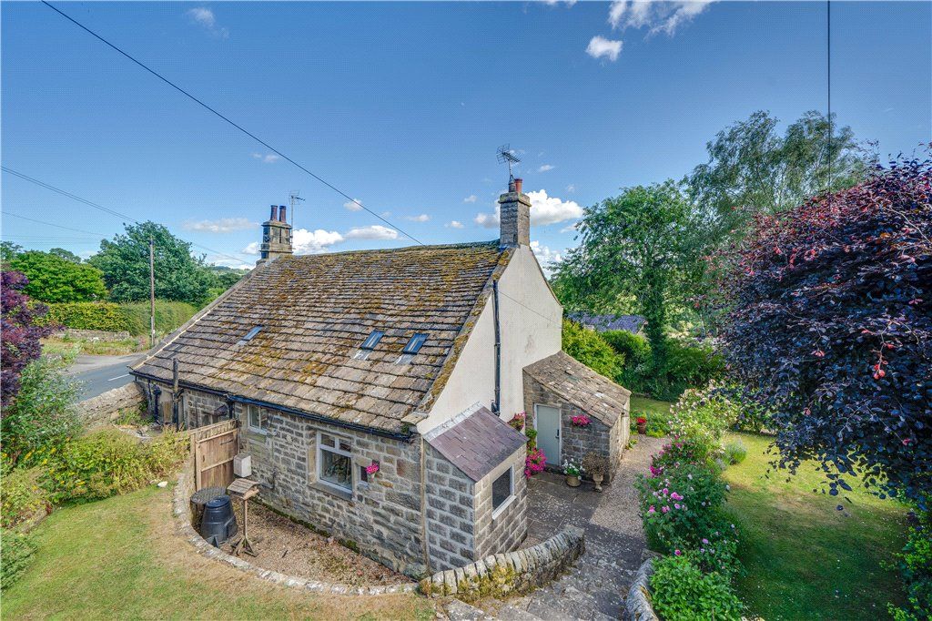 Property photo 2 of 18 Dalestone