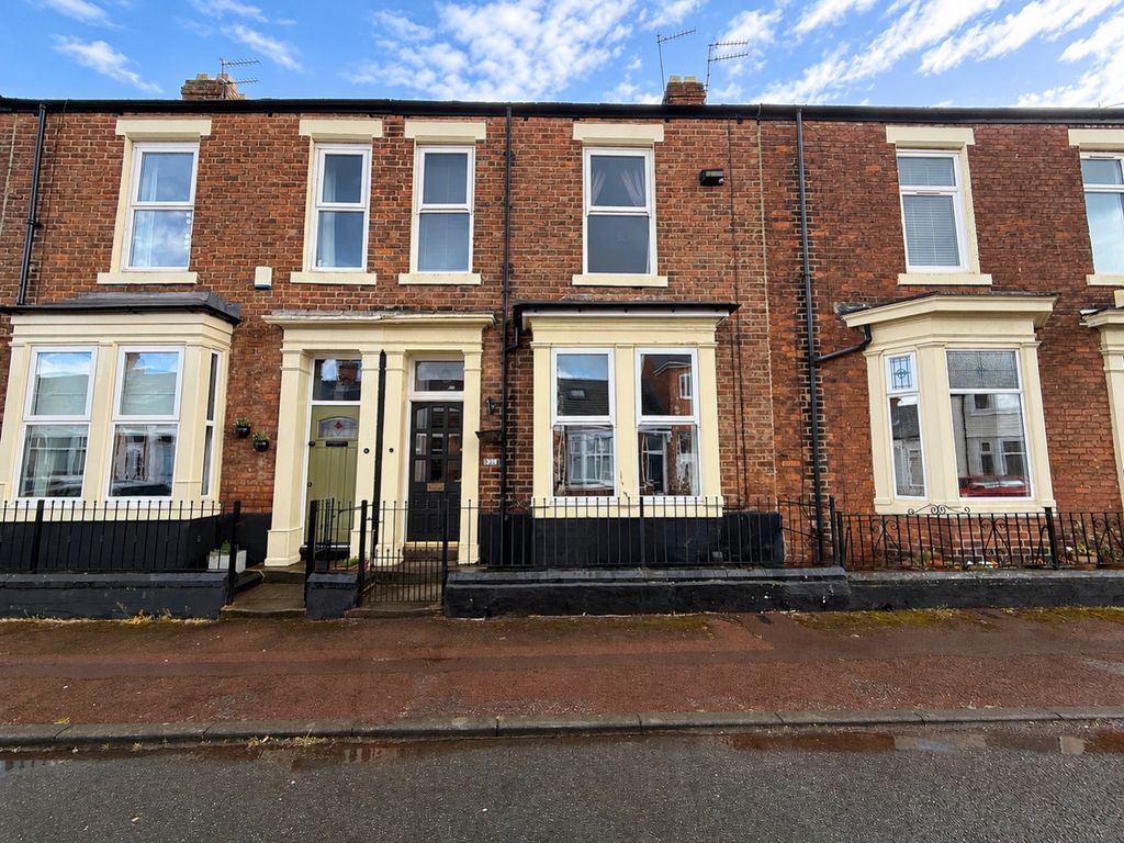 Property photo 1 of 28 7C7F2504-4F35-493A-Ae28-Afde9C8C0899