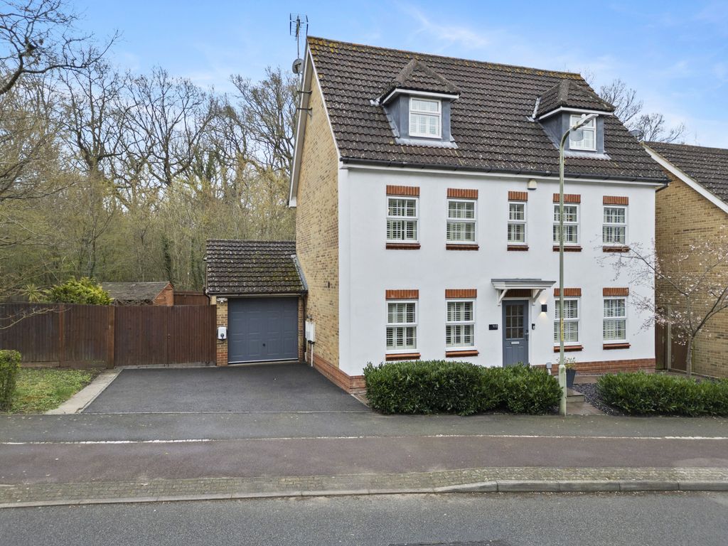 Property photo 1 of 24