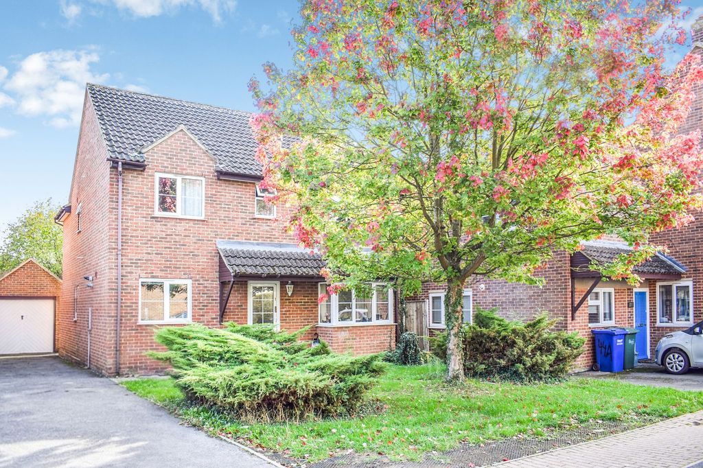 Property photo 1 of 12