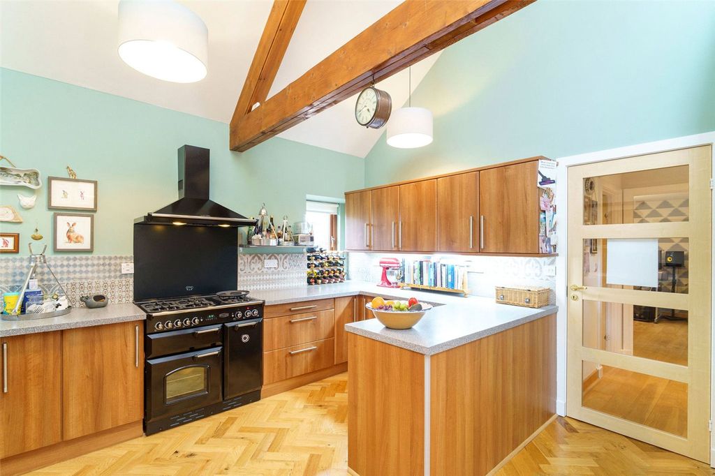 Property photo 3 of 36 Open Plan Kitchen