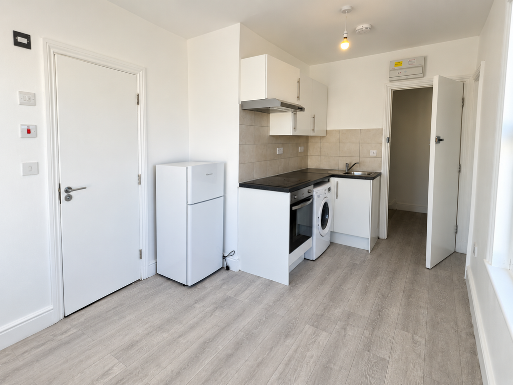 Property photo 1 of 5